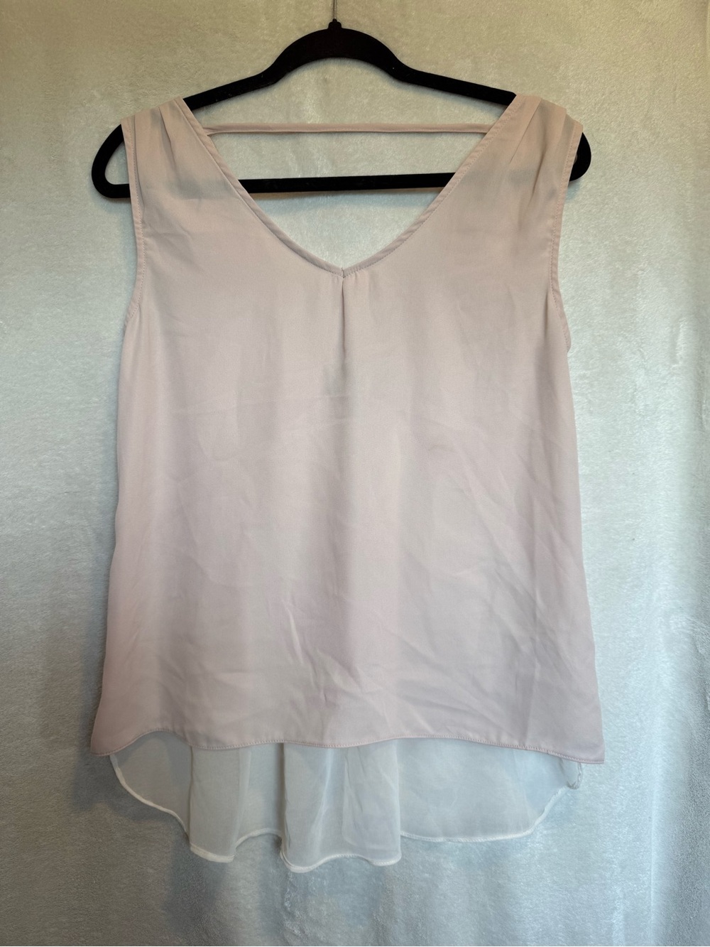 Sleeveless V-Neck Chiffon Layered Camisole in Pale Pink